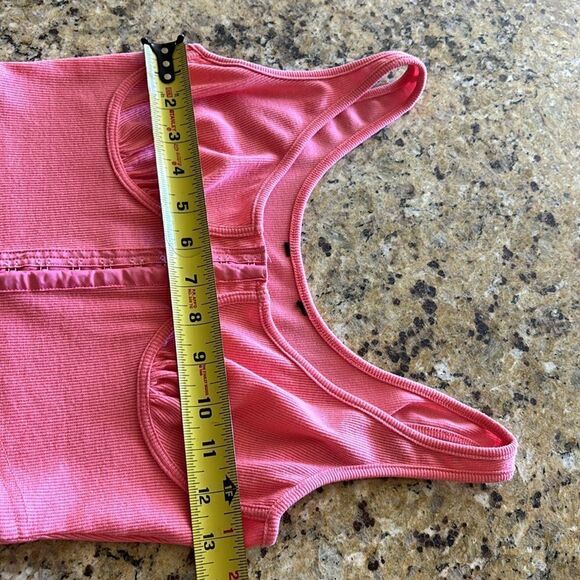 Urban Outfitters Pink Crop Top Corset Size Small! - Picture 6 of 6